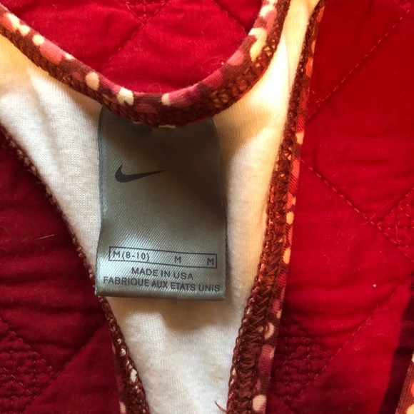 Sports Top - Medium- Lightly Worn - Picture 2 of 3